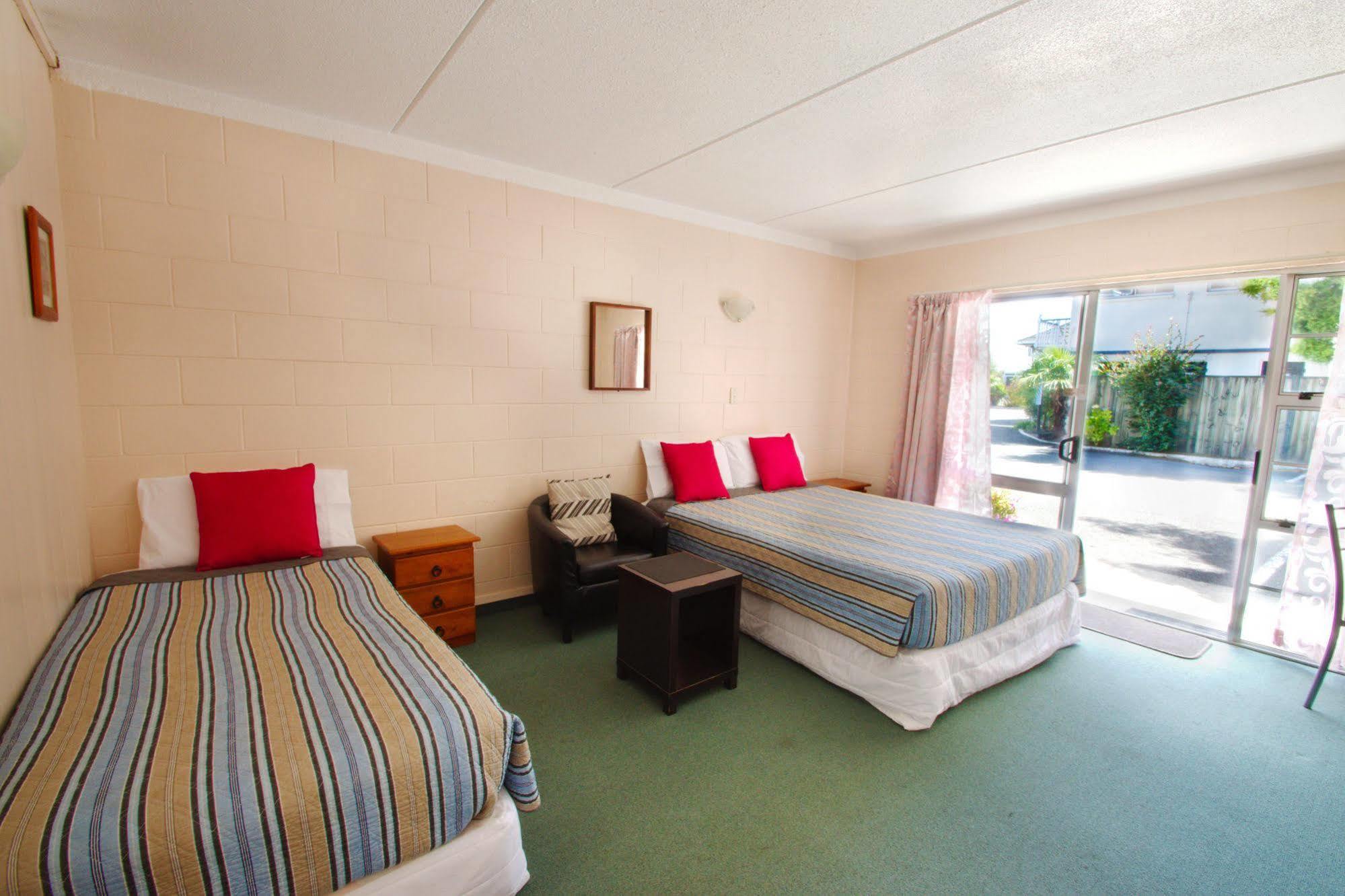 Union Victoria Motel Роторуа Экстерьер фото