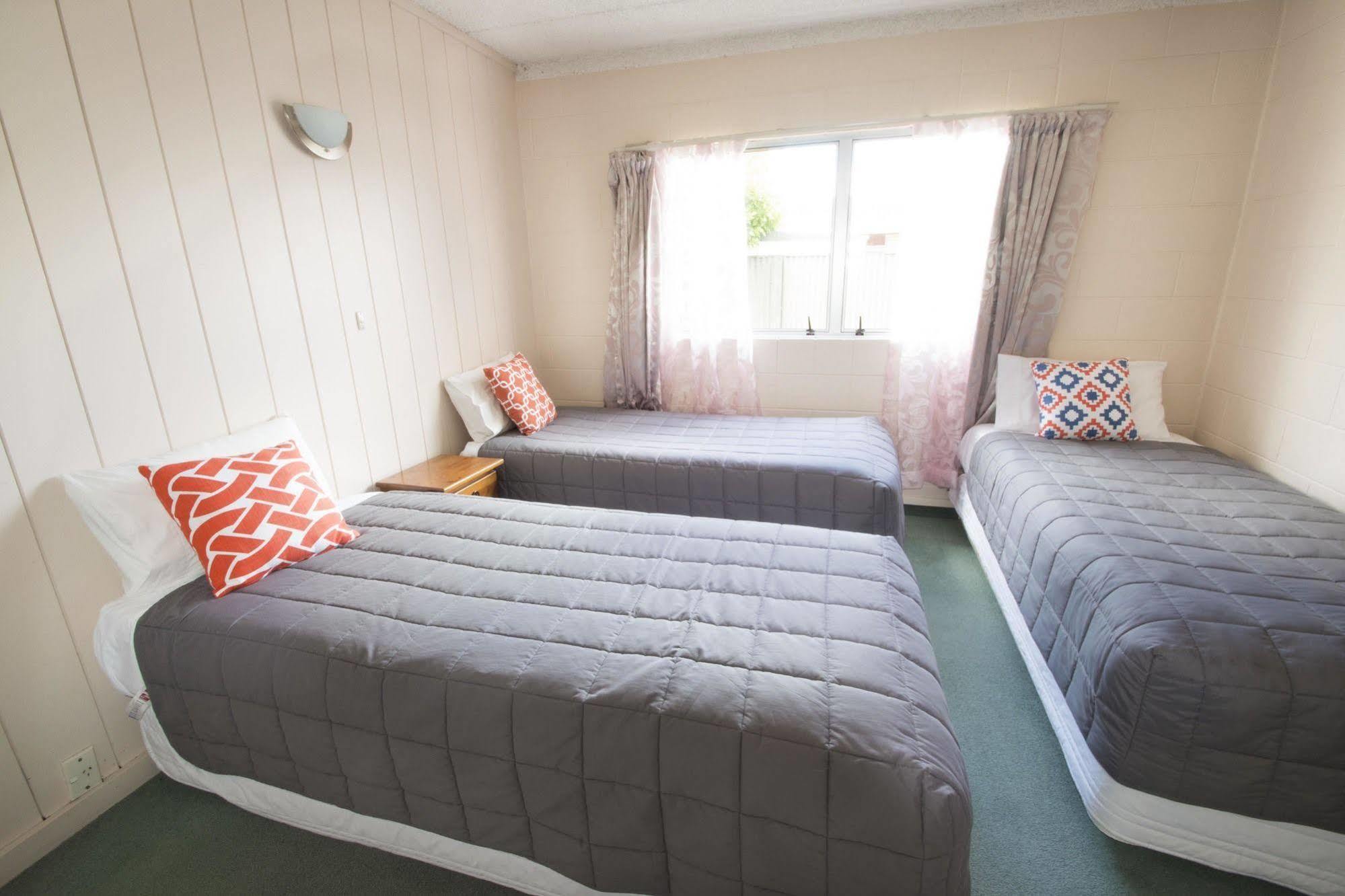 Union Victoria Motel Роторуа Экстерьер фото