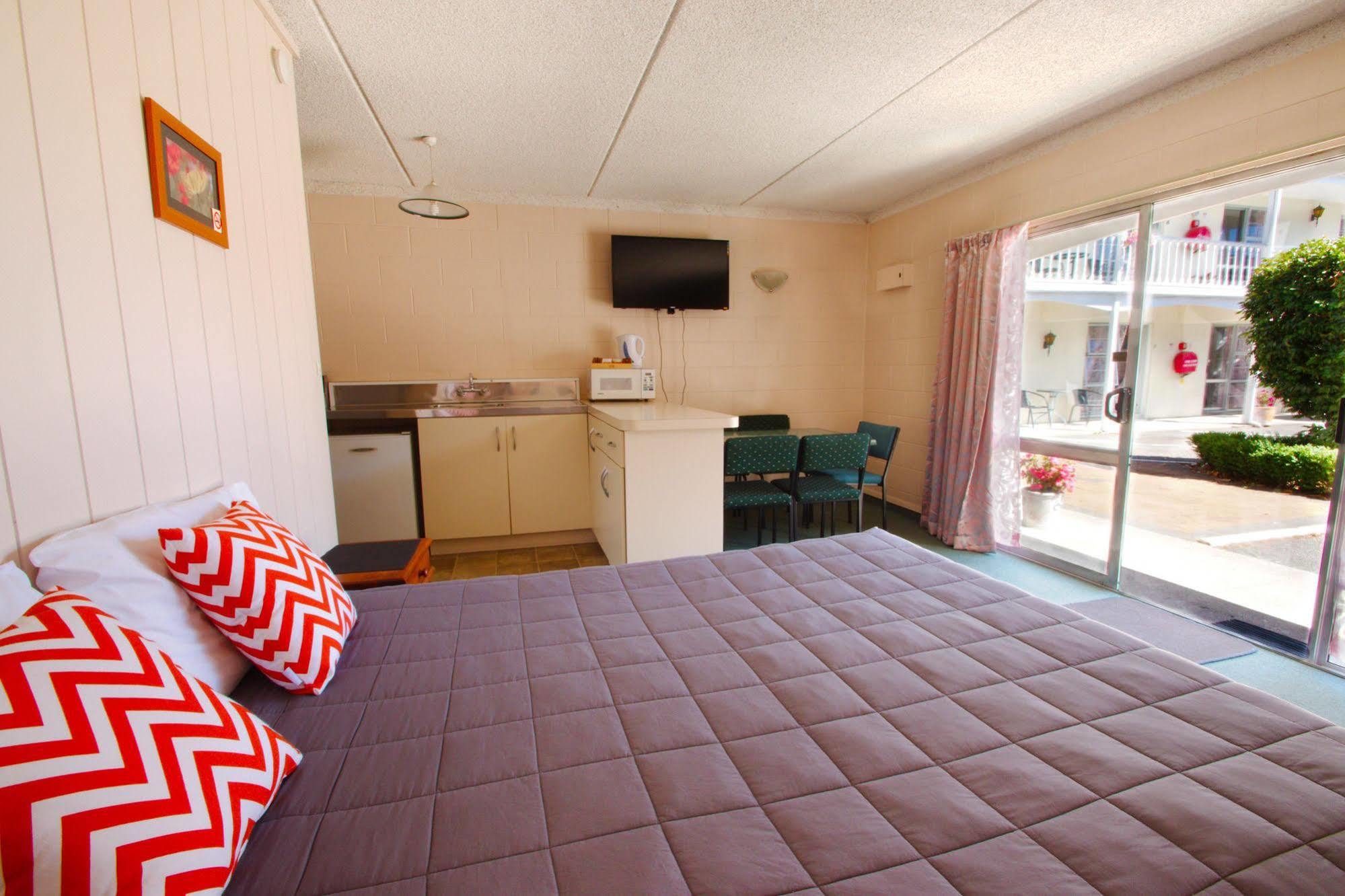 Union Victoria Motel Роторуа Экстерьер фото